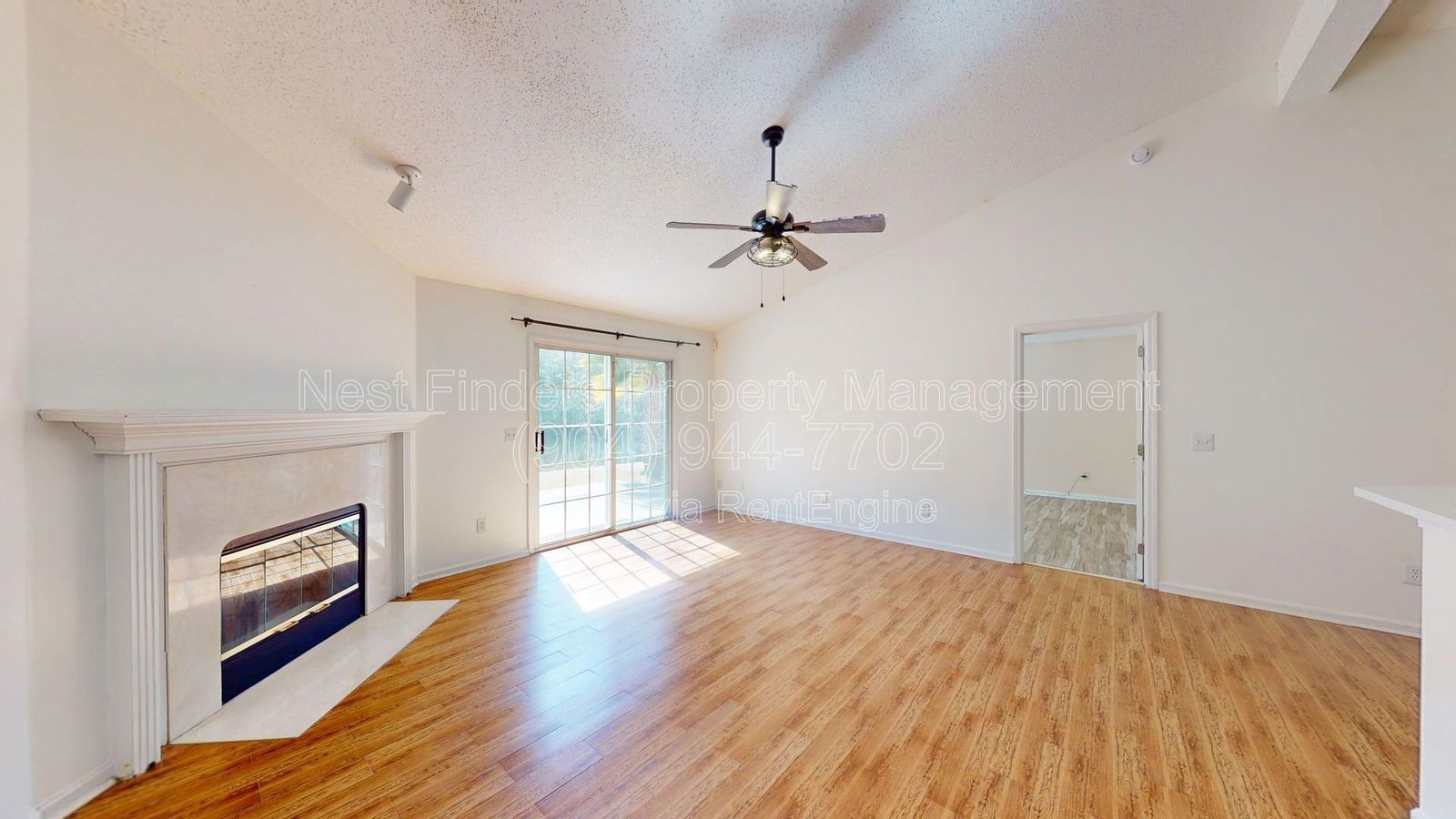 Beautiful 3-bedroom plus den/office, 2-bath home for rent in the heart of the Southside. property image