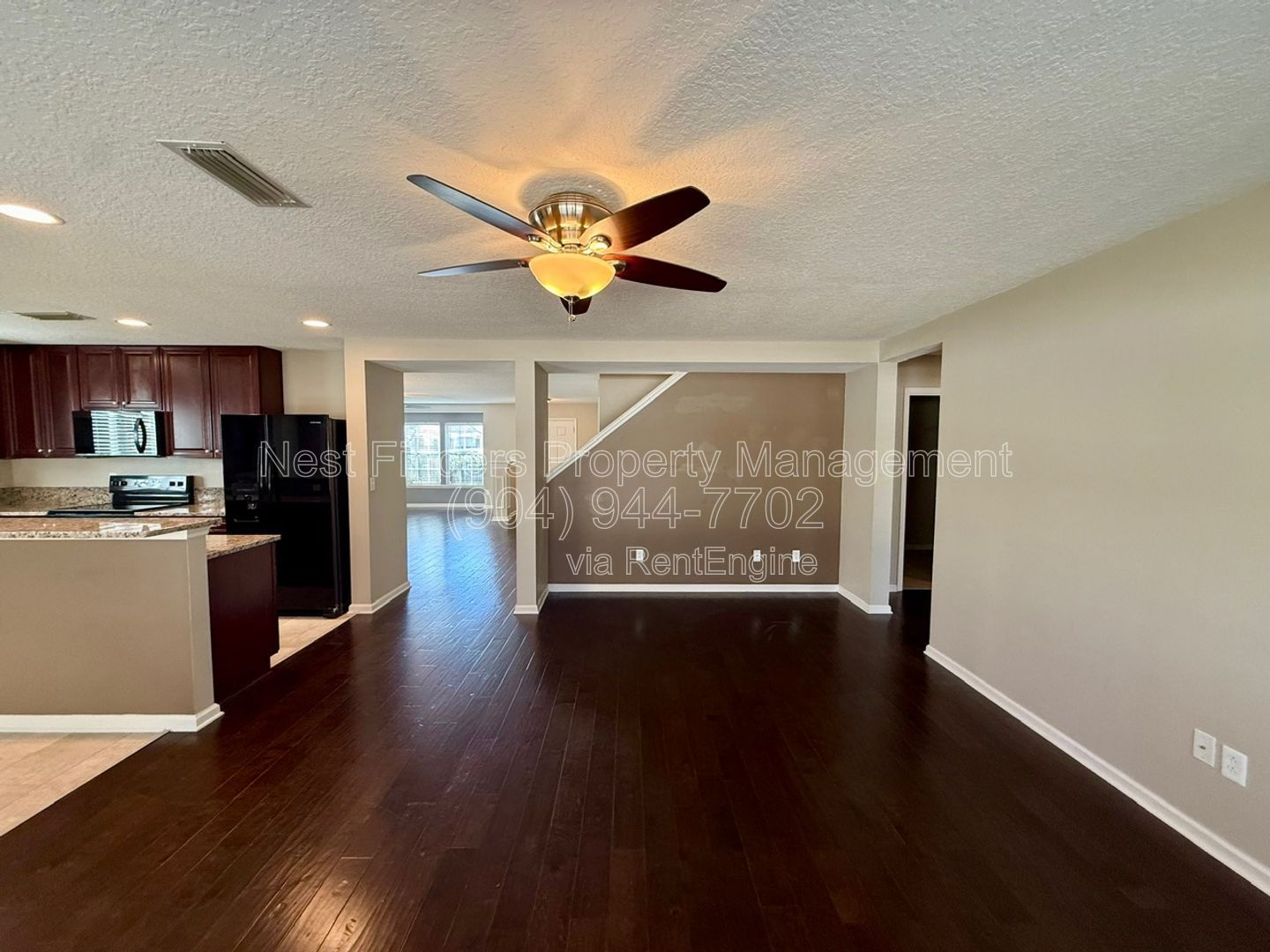 Stunning 3 bedroom, 2.5 bathroom home for rent in Mill Creek Landing in St Johns County! property image