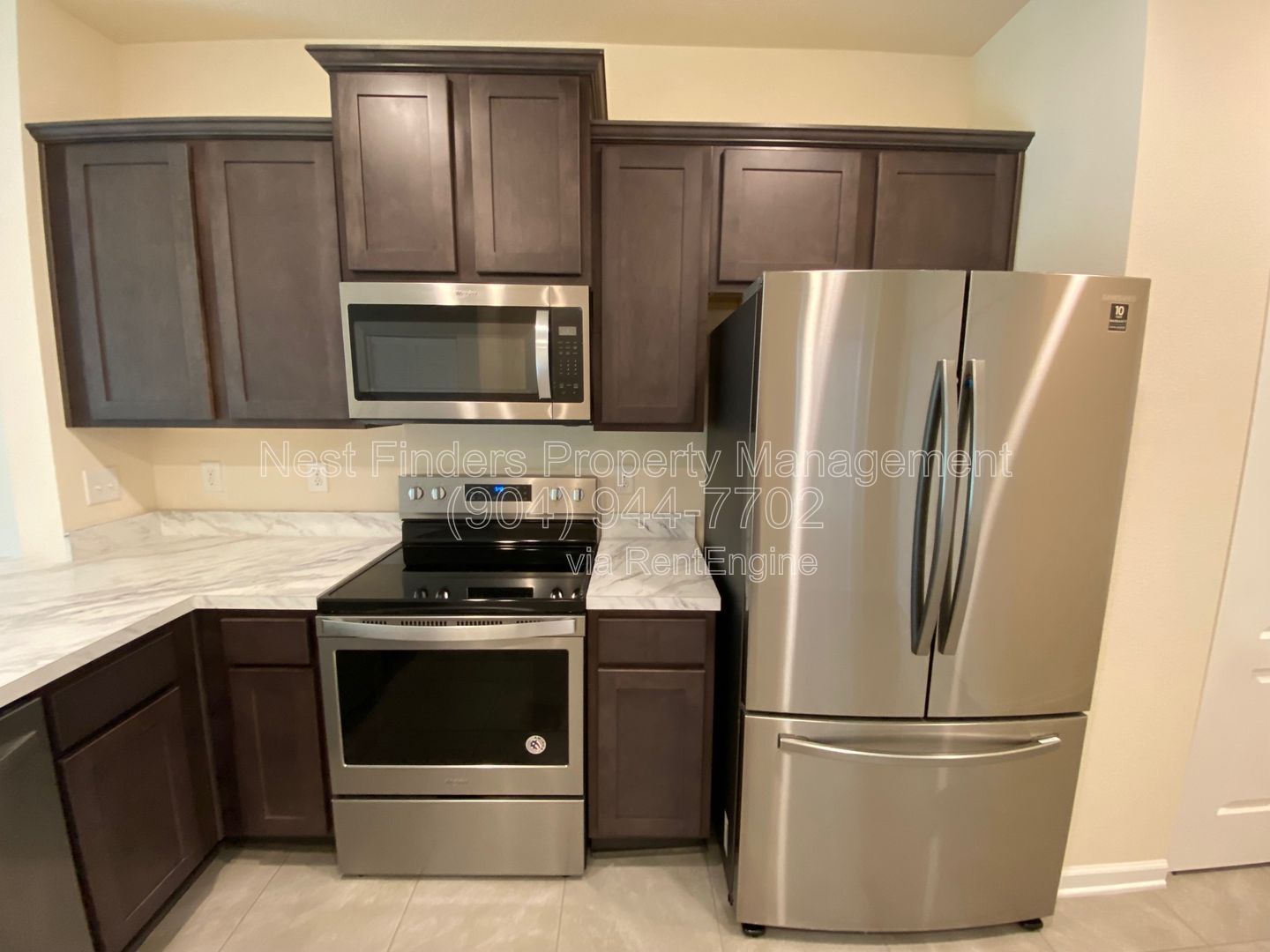 Beautiful townhome for rent in BayPointe North! property image