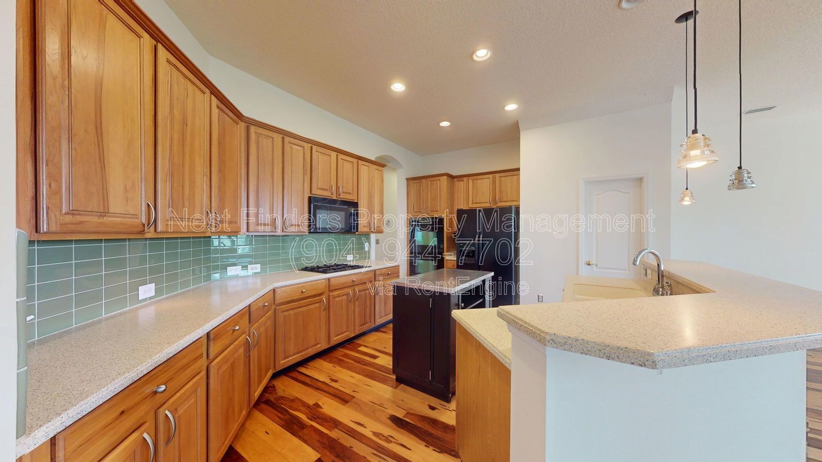 Spacious 5 bedroom home for rent in Queens Harbour! property image