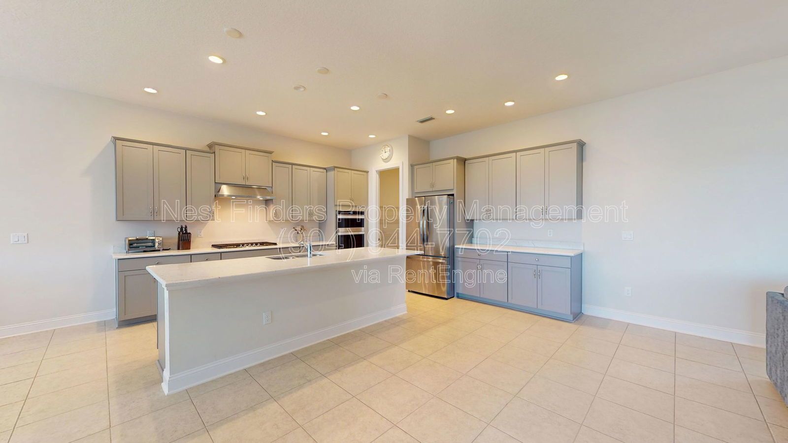 Stunning lakefront home for rent in Beacon Lake! property image