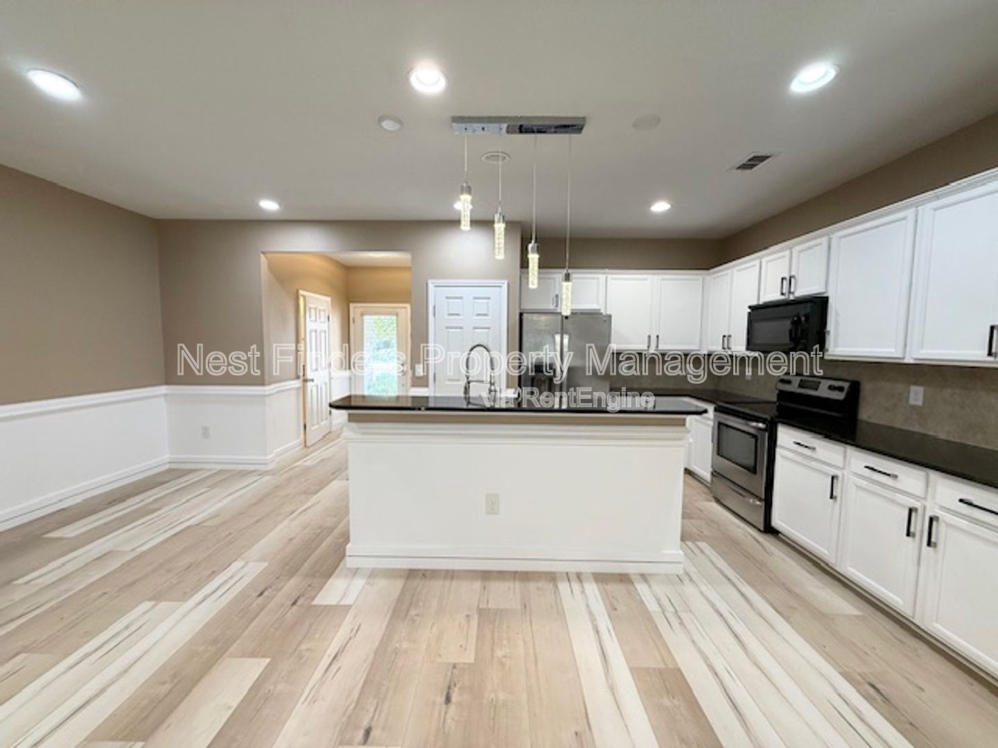 Beautiful Townhome in Bayberry at Bartram Park! property image