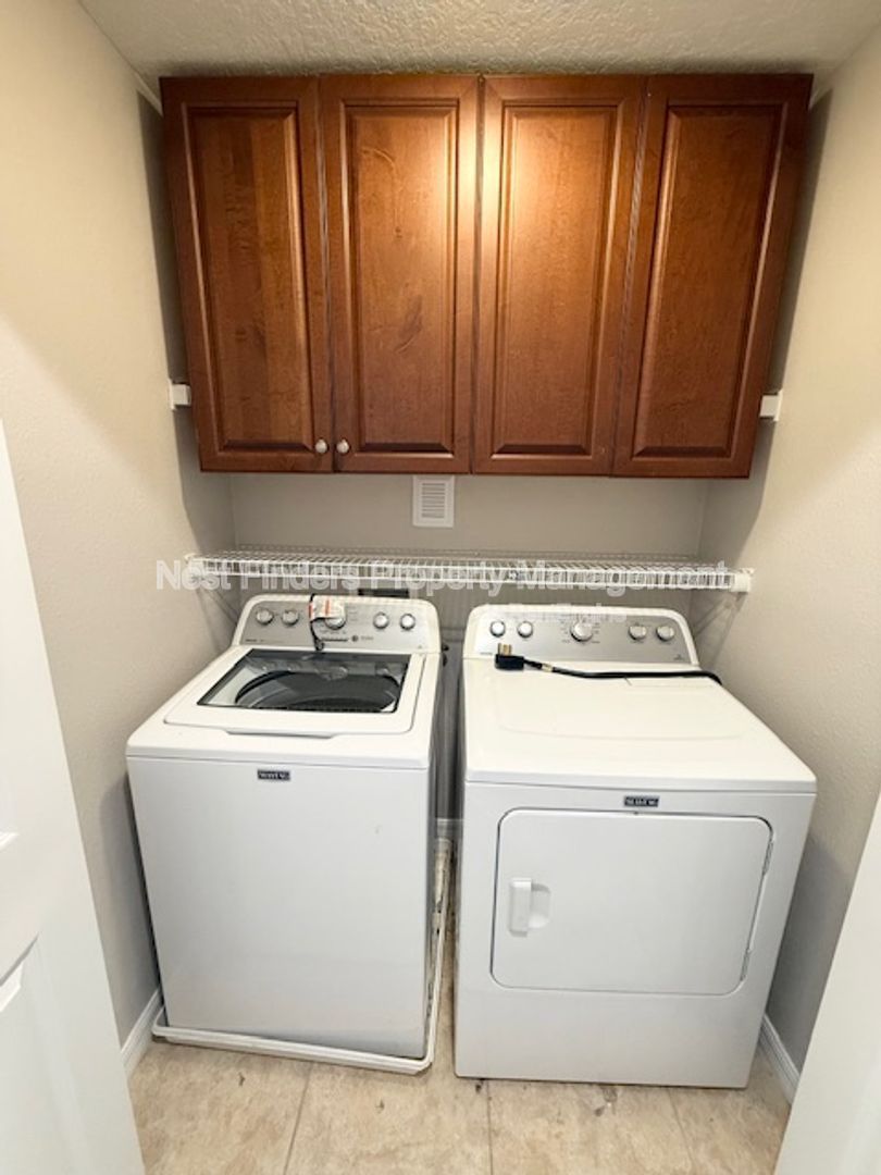 Beautiful Townhome in Bayberry at Bartram Park! property image