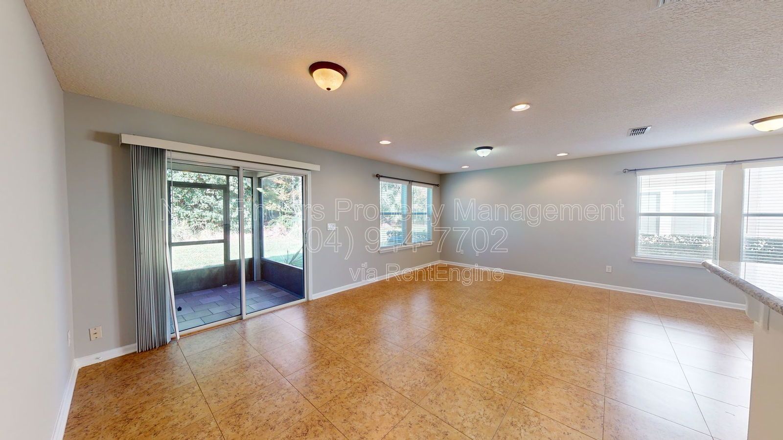 Beautiful townhome in Crossings at Cypress Trace! property image