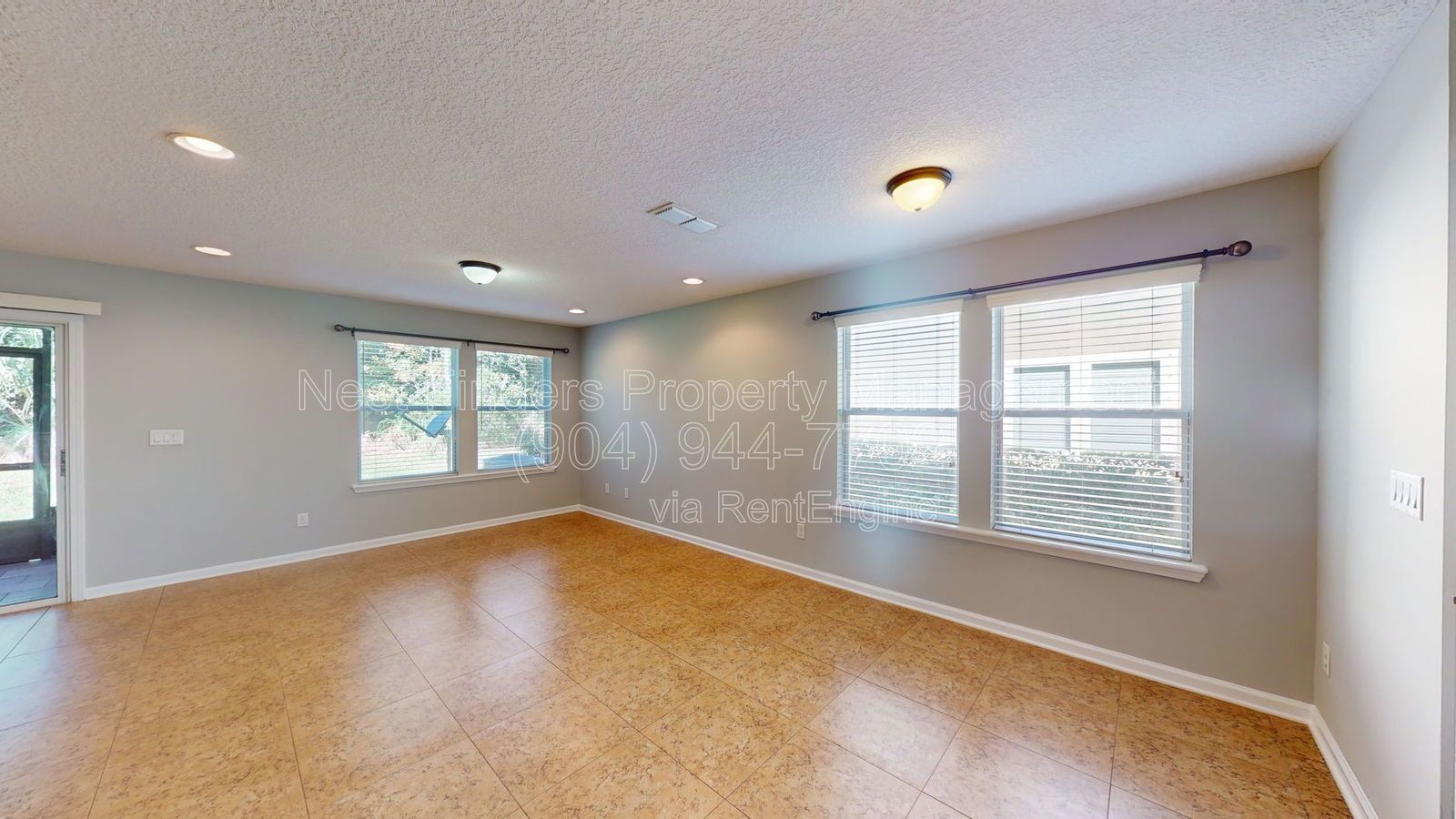 Beautiful townhome in Crossings at Cypress Trace! property image