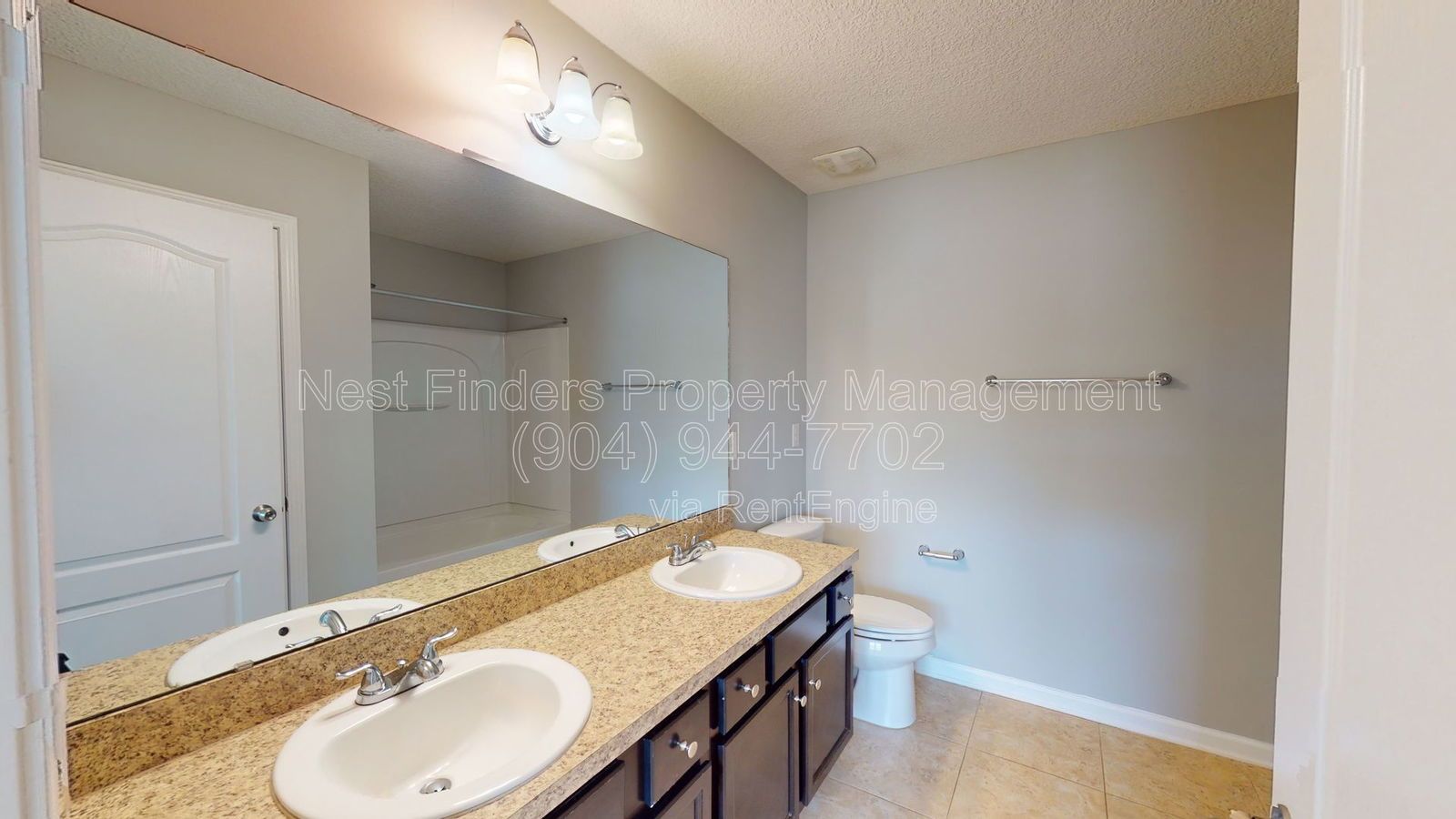 Beautiful townhome in Crossings at Cypress Trace! property image