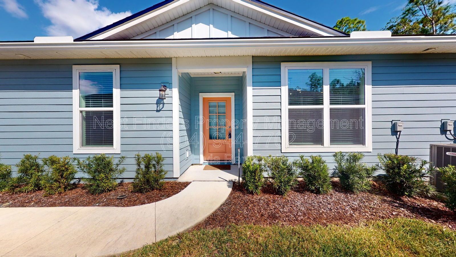 Stunning 3 bedroom, 2 bathroom townhome for rent in Beacon Lake property image