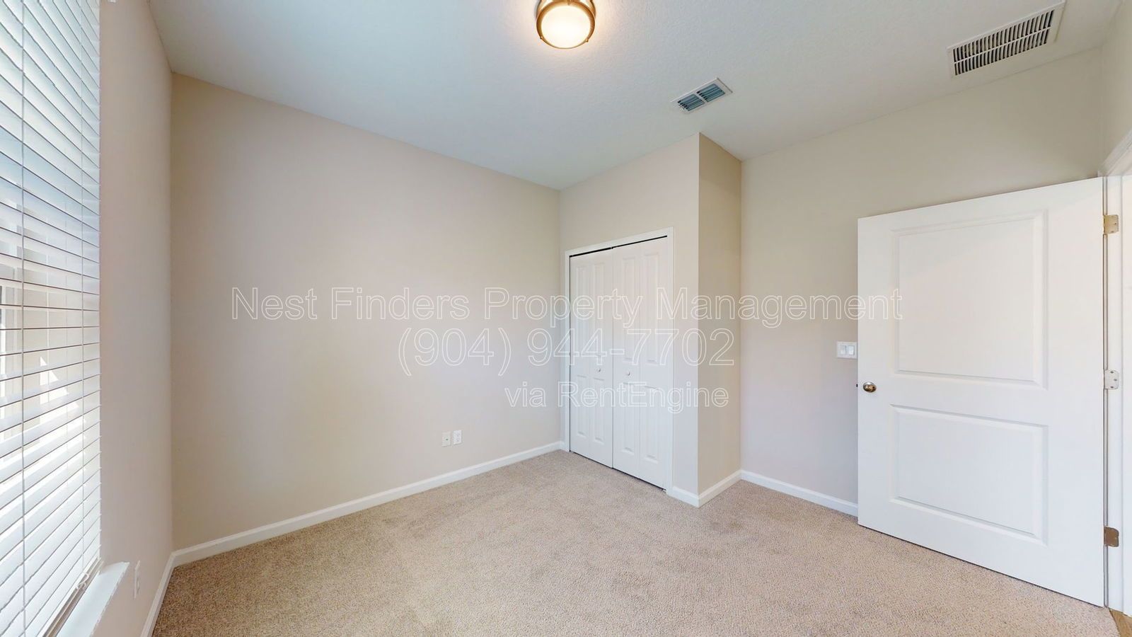 Stunning 3 bedroom, 2 bathroom townhome for rent in Beacon Lake property image