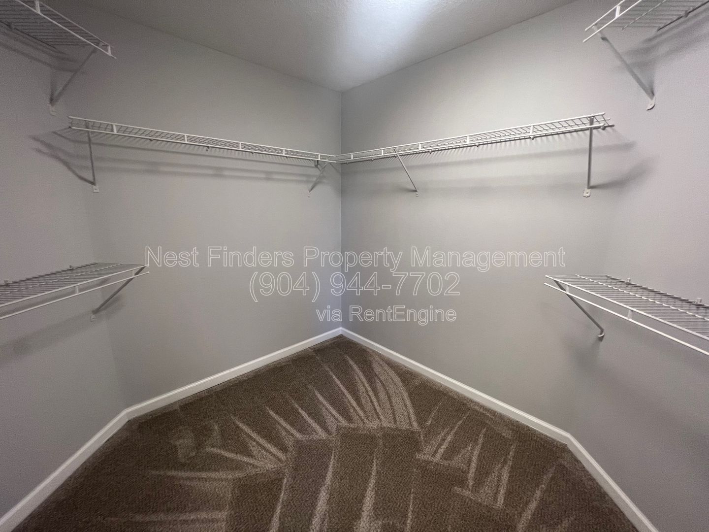 Beautiful and spacious 1 bedroom, 1 bathroom in the heart of the St Johns Town Center in Esplanade! property image