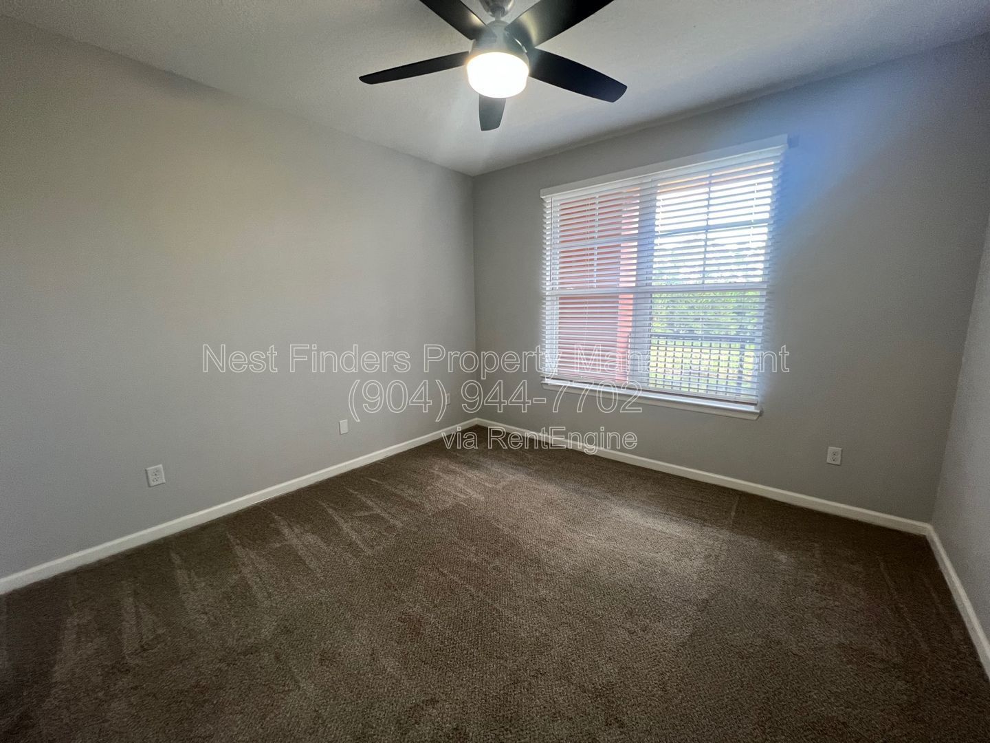 Beautiful and spacious 1 bedroom, 1 bathroom in the heart of the St Johns Town Center in Esplanade! property image