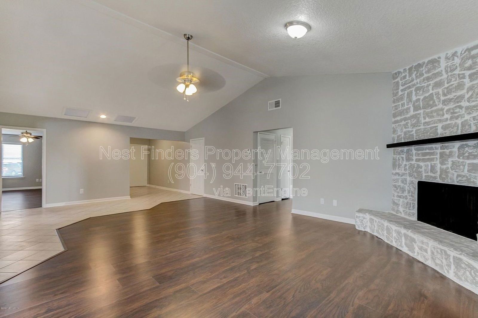 Charming 3-Bedroom, 2-Bathroom Home for Rent in the Heart of Mandarin! property image