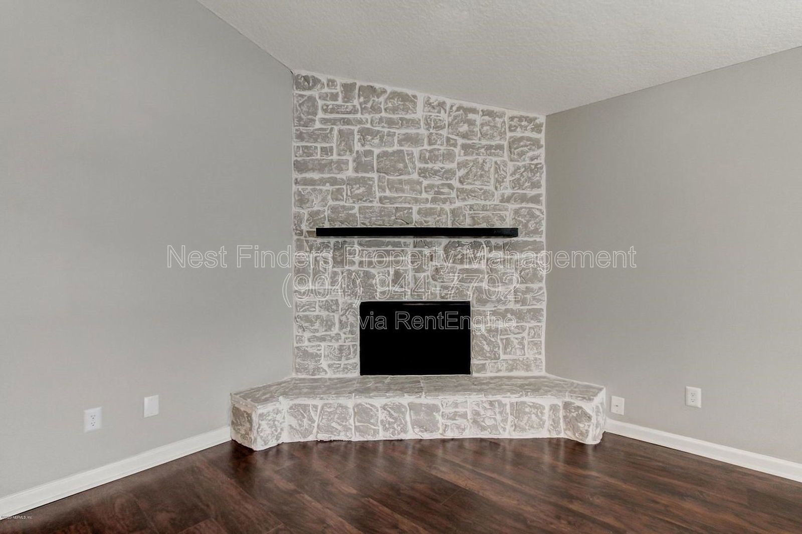 Charming 3-Bedroom, 2-Bathroom Home for Rent in the Heart of Mandarin! property image