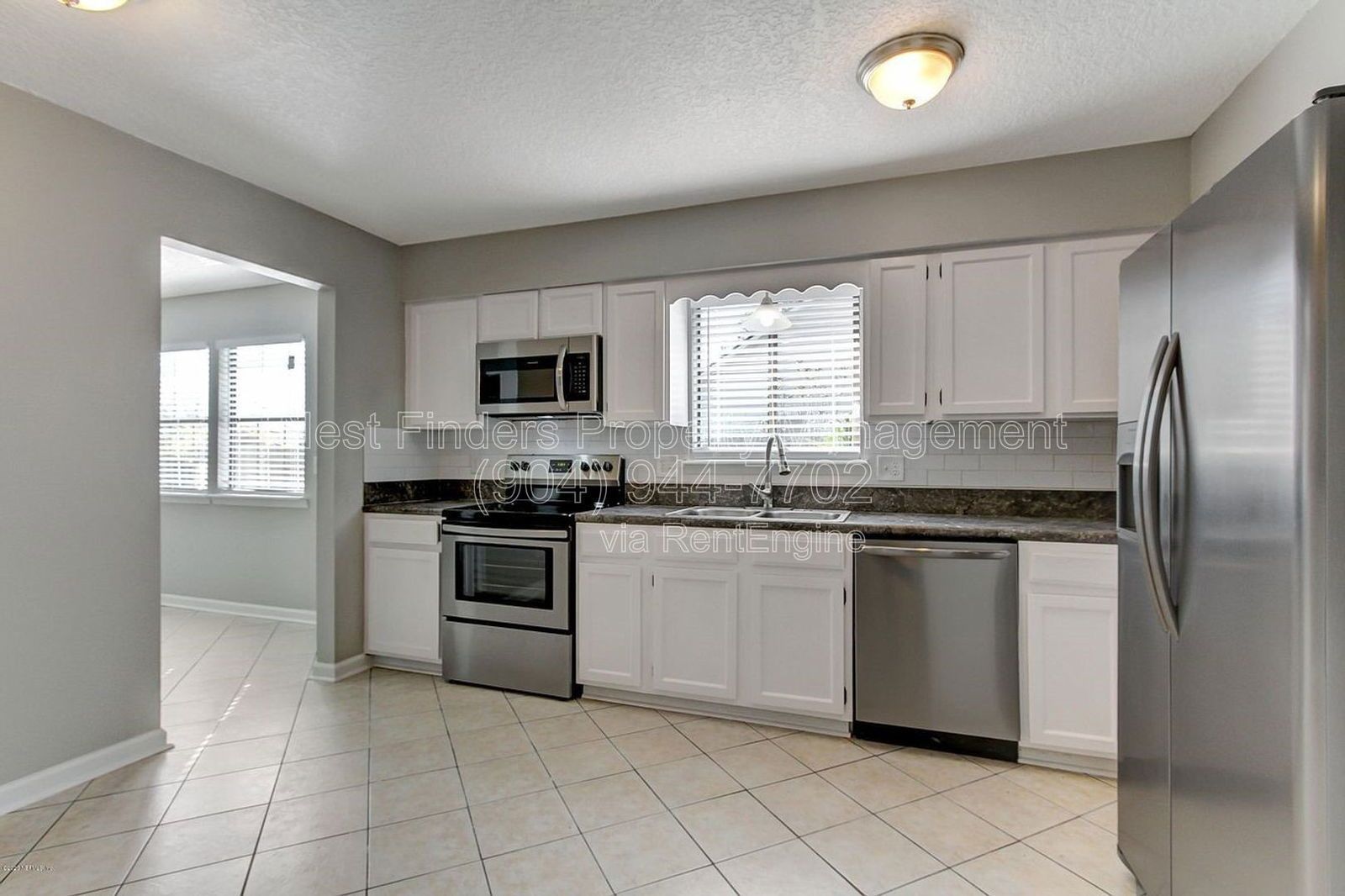 Charming 3-Bedroom, 2-Bathroom Home for Rent in the Heart of Mandarin! property image