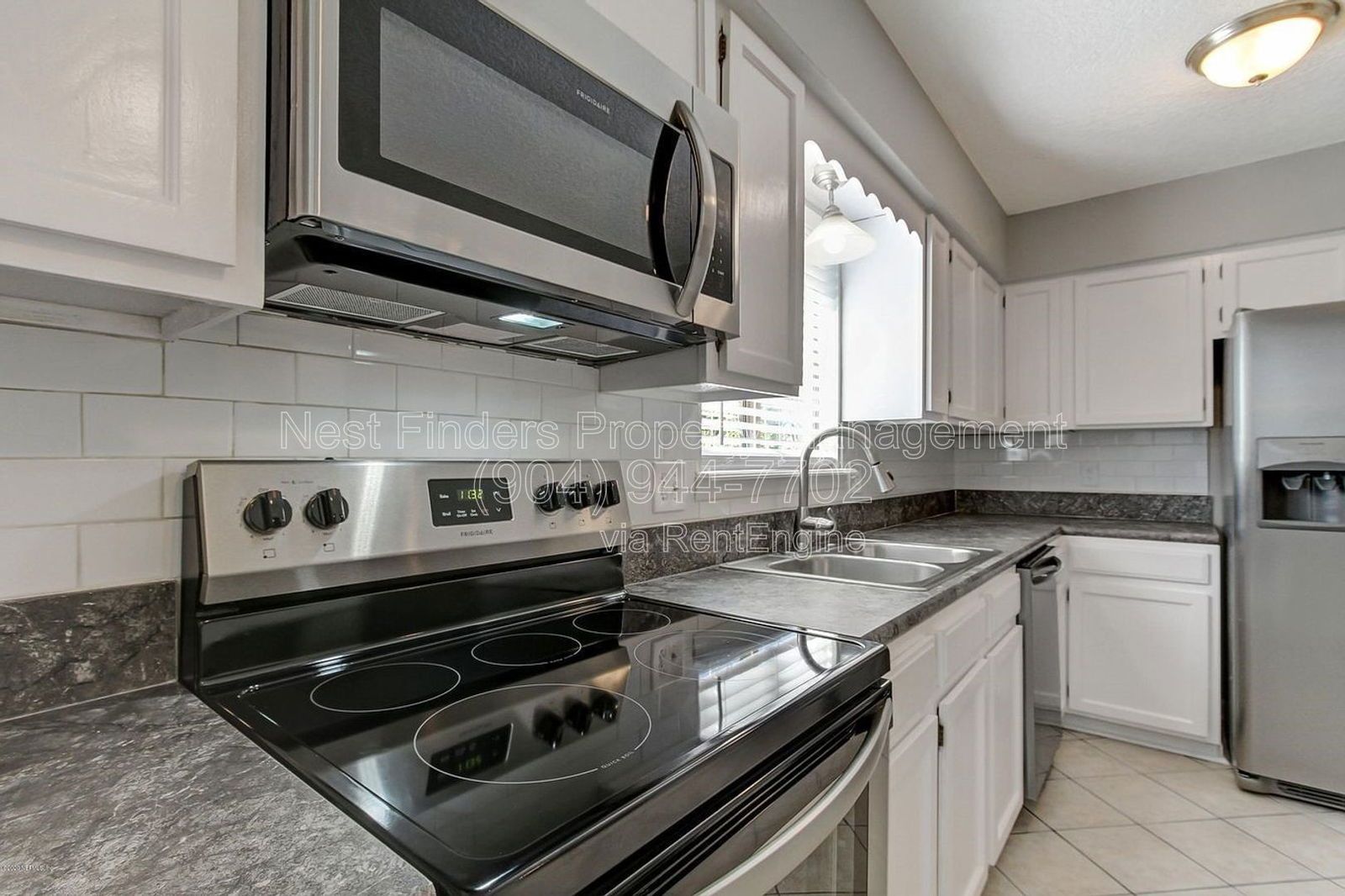 Charming 3-Bedroom, 2-Bathroom Home for Rent in the Heart of Mandarin! property image