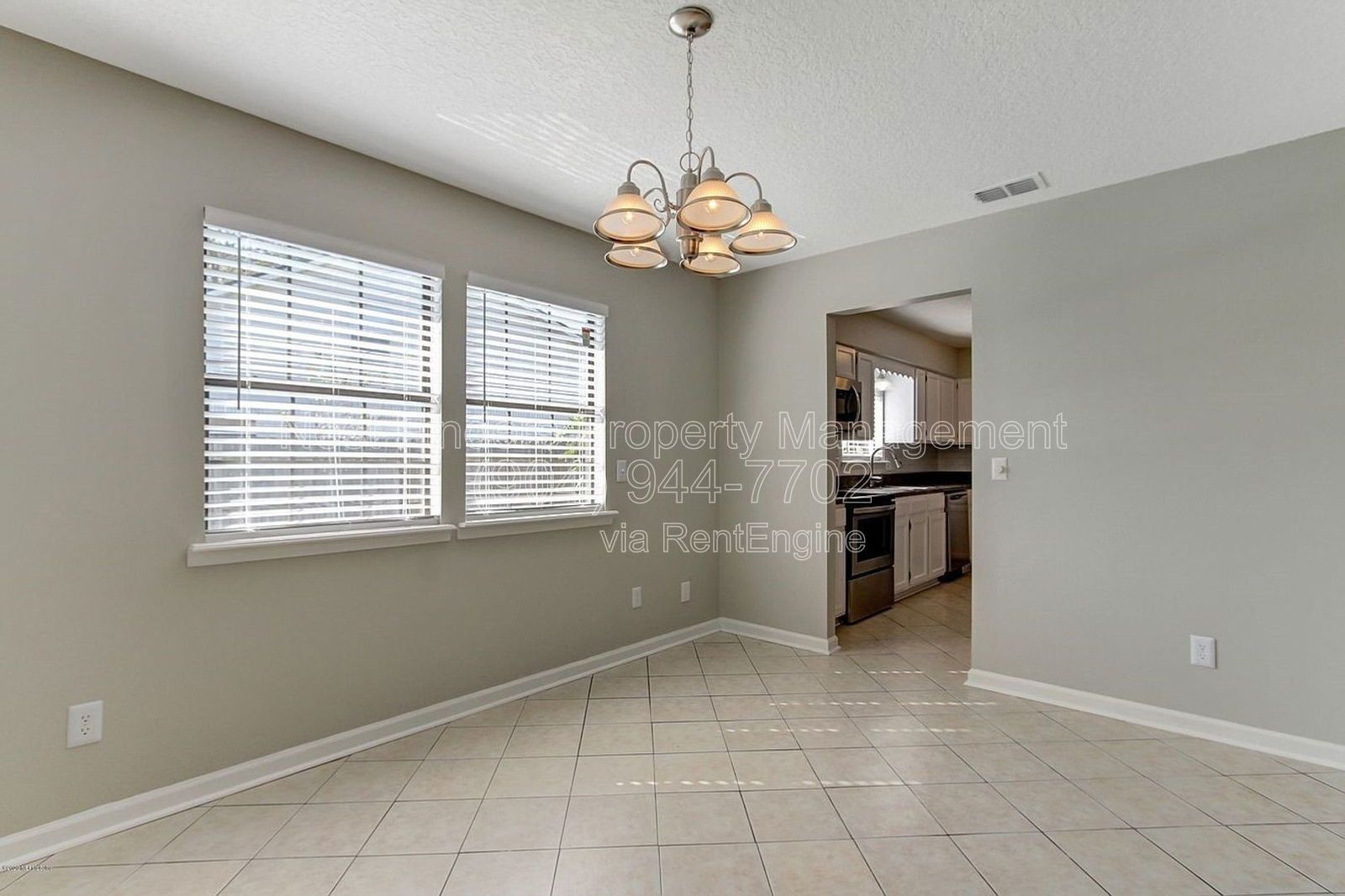 Charming 3-Bedroom, 2-Bathroom Home for Rent in the Heart of Mandarin! property image