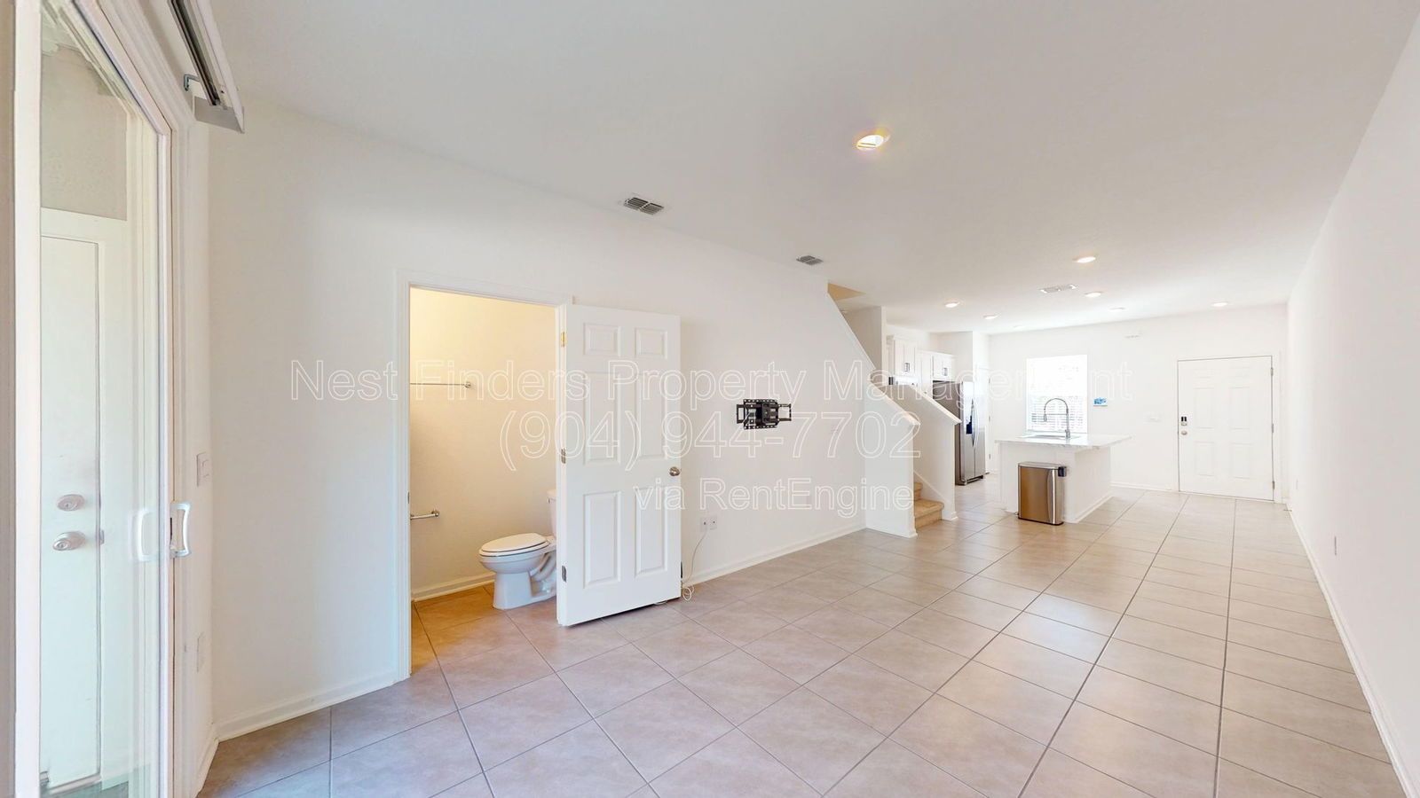 Beautiful townhome for rent in Equinox East property image