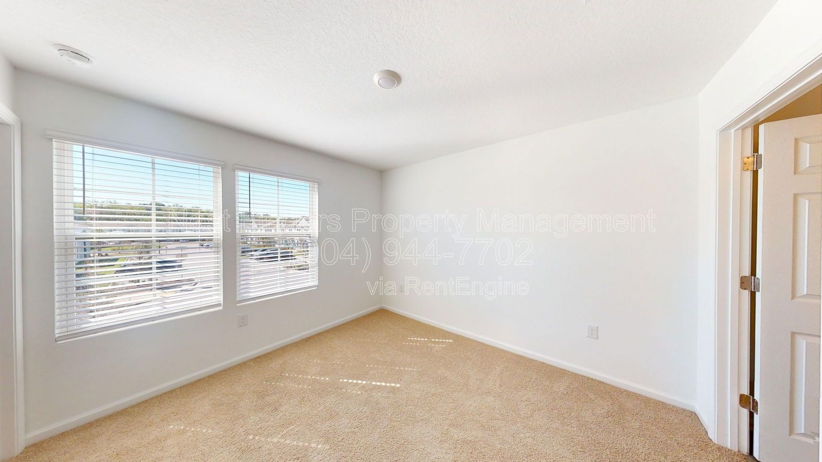 Beautiful townhome for rent in Equinox East property image