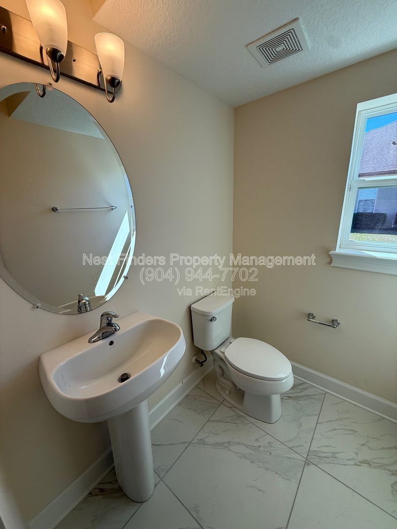 Spacious home for rent in the highly sought-after Celestina community property image