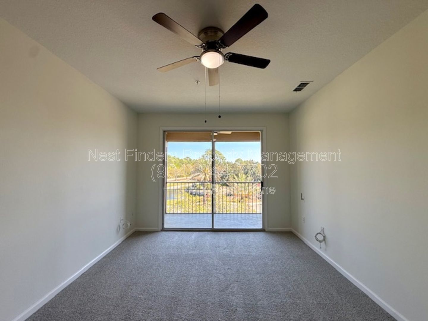 Nice 3-bedroom, 2-bath condo for rent in the gated community of Stonebridge. property image