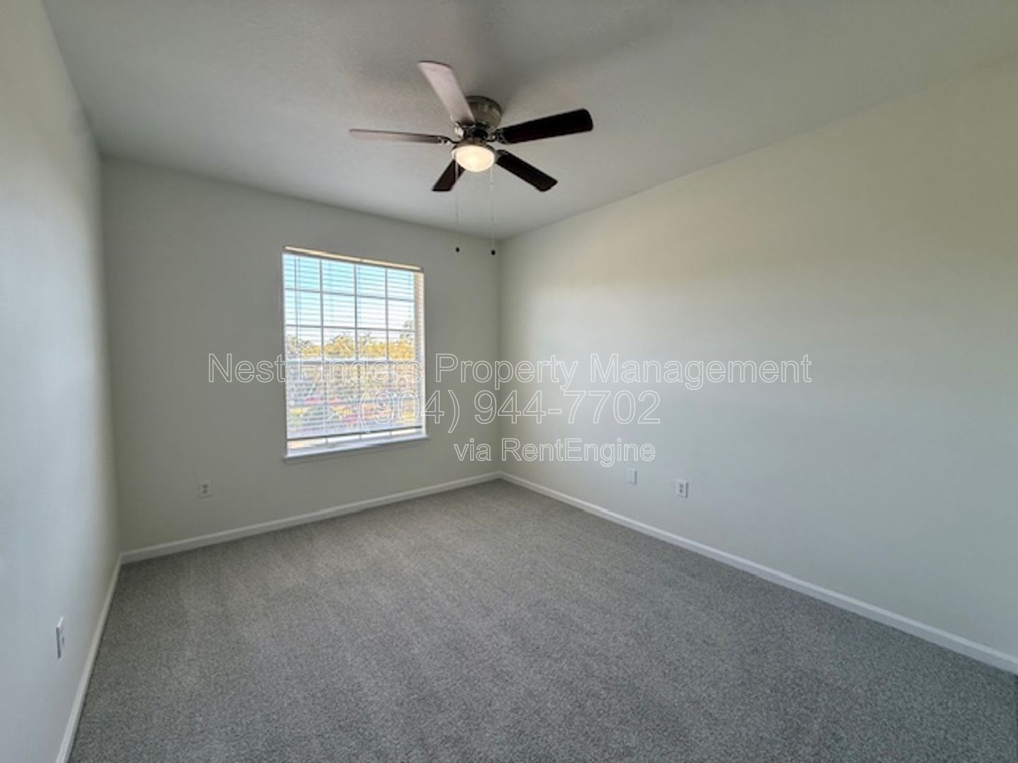 Nice 3-bedroom, 2-bath condo for rent in the gated community of Stonebridge. property image