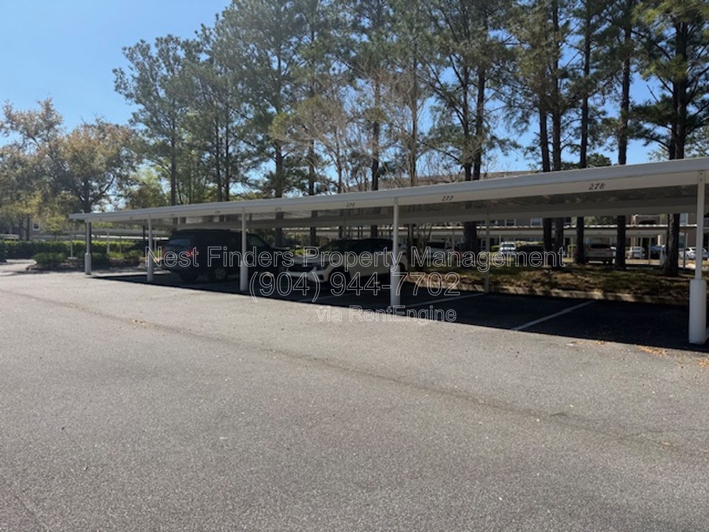 Nice 3-bedroom, 2-bath condo for rent in the gated community of Stonebridge. property image