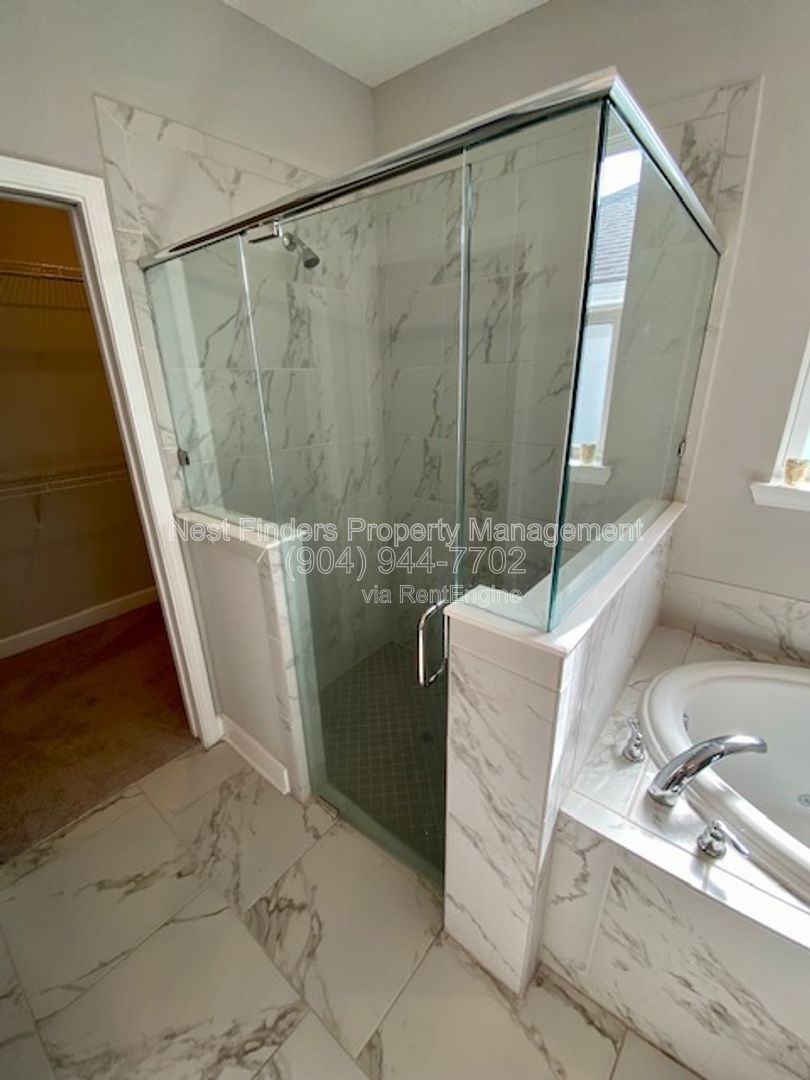 Beautiful 3 bedroom, 2 bathroom home for rent in Pioneer Village in Nocatee! property image