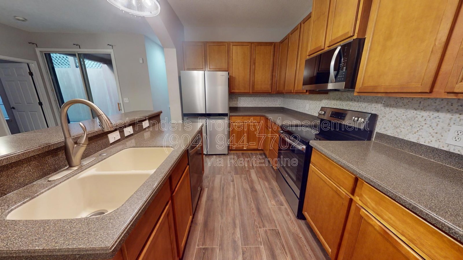 Spacious 3-Bedroom, 3-Bathroom Townhome for Rent in Summerlin! property image