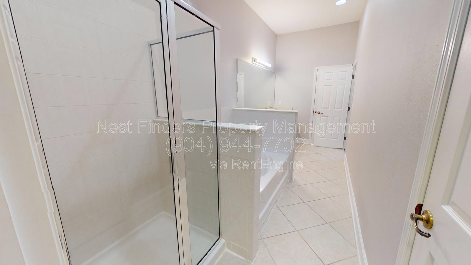 Spacious 3-Bedroom, 3-Bathroom Townhome for Rent in Summerlin! property image