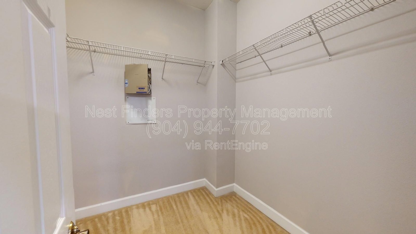 Spacious 3-Bedroom, 3-Bathroom Townhome for Rent in Summerlin! property image