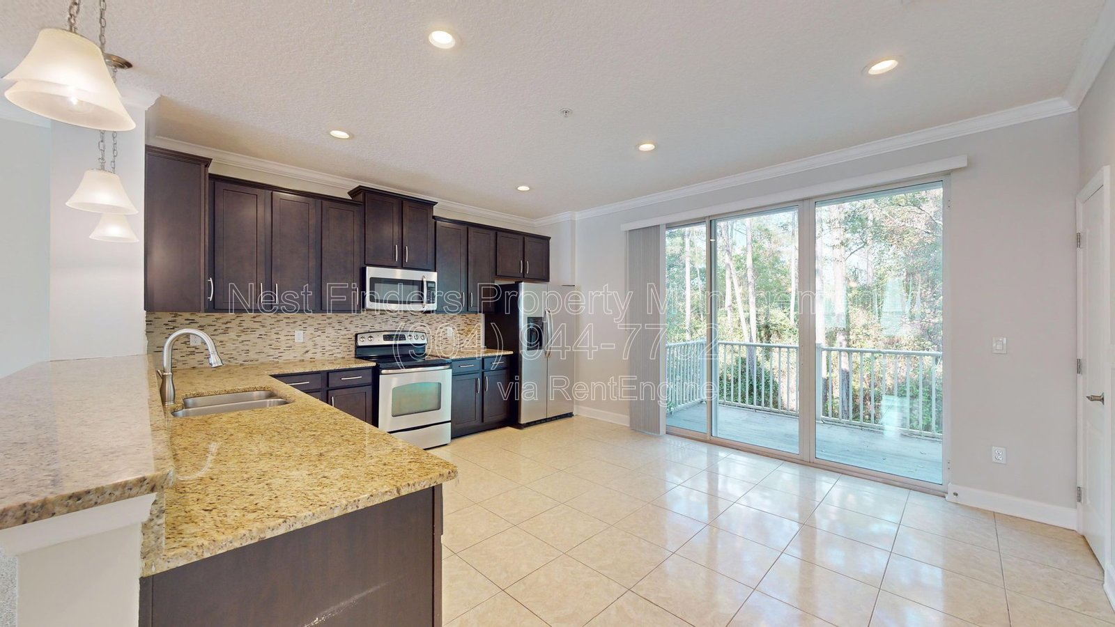 Large 3 story townhome in the heart of the St Johns Town Center! property image