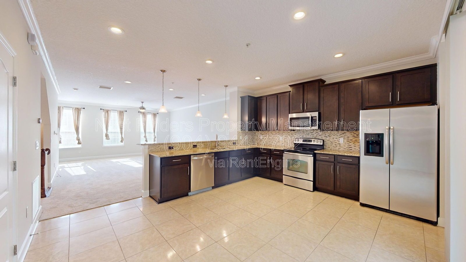 Large 3 story townhome in the heart of the St Johns Town Center! property image