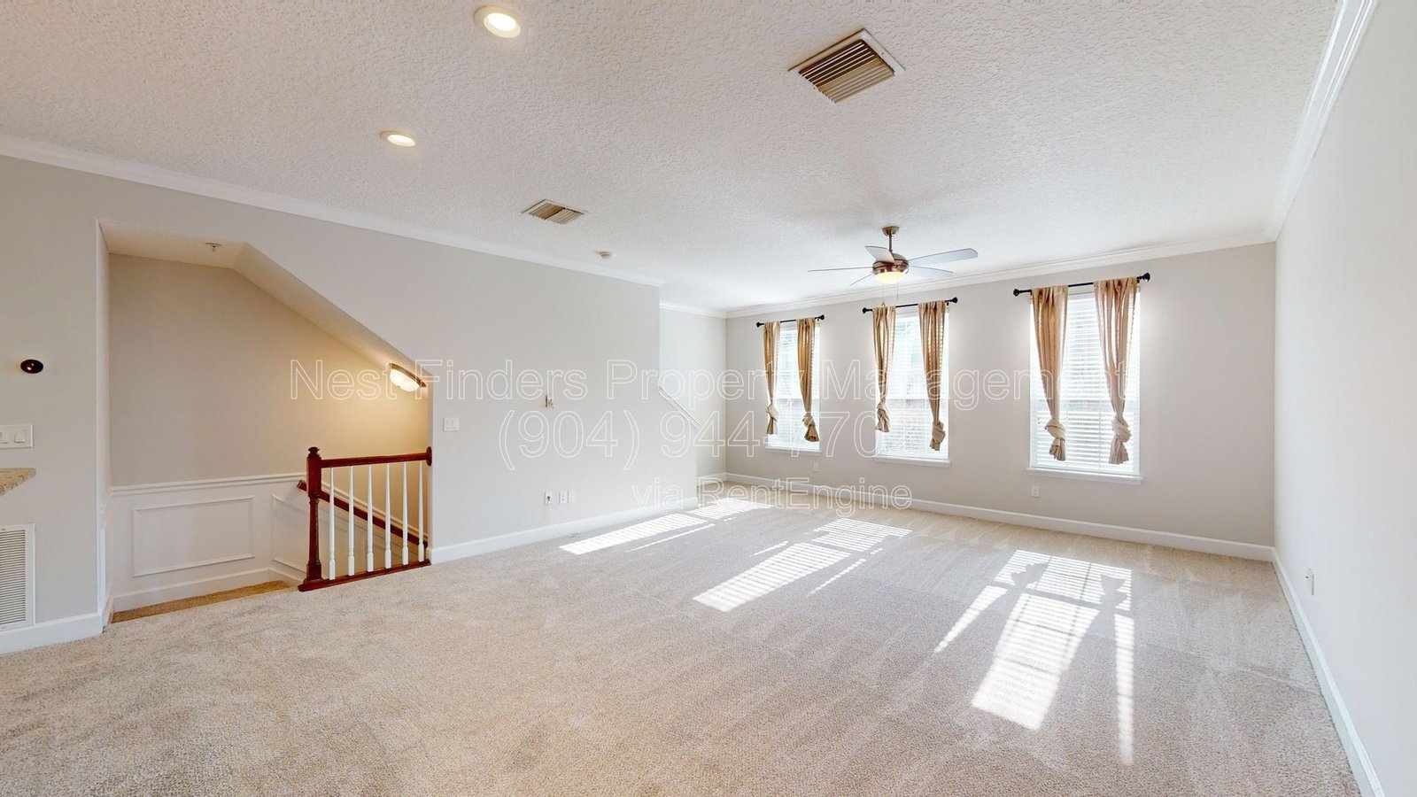 Large 3 story townhome in the heart of the St Johns Town Center! property image
