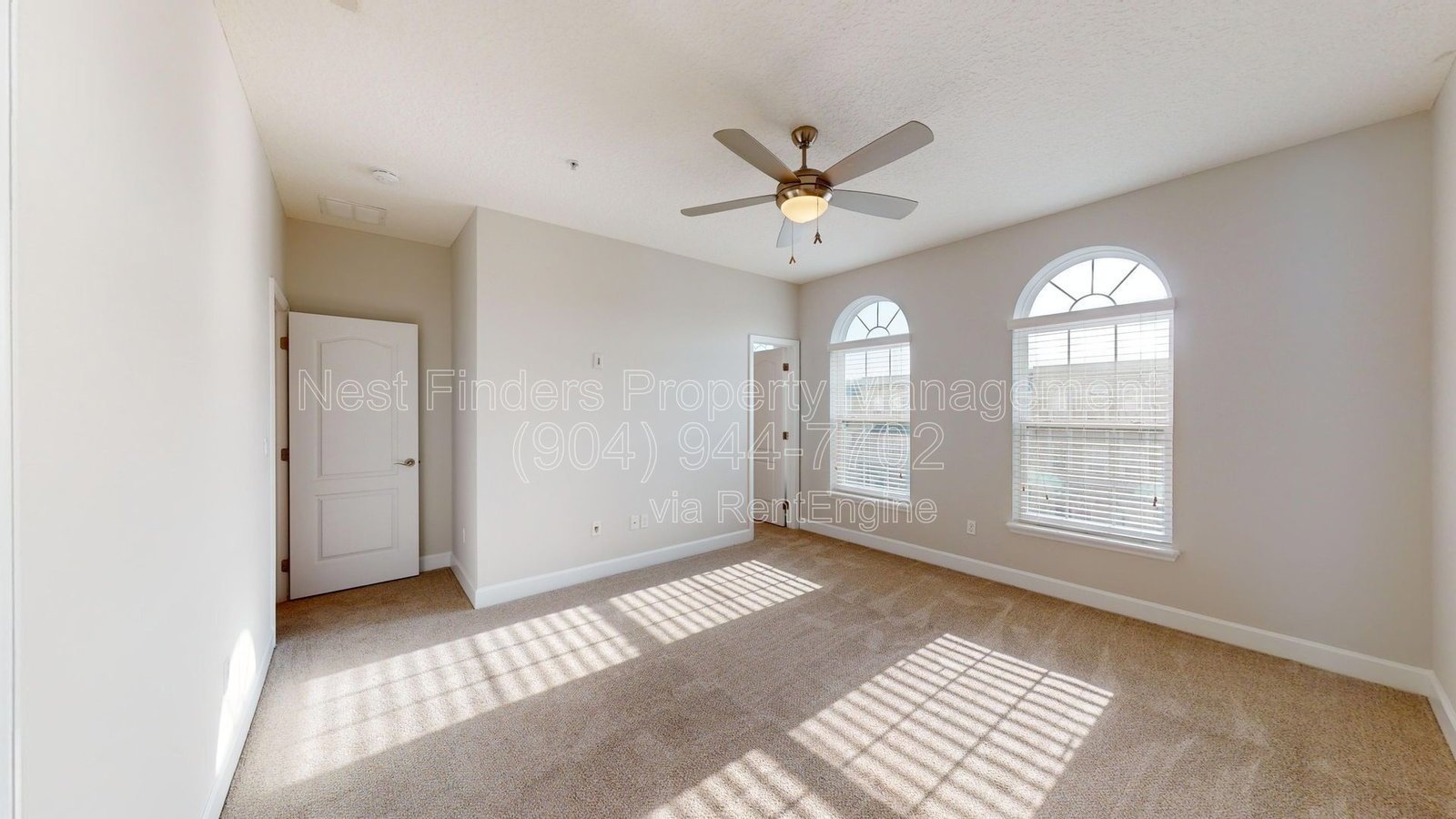Large 3 story townhome in the heart of the St Johns Town Center! property image