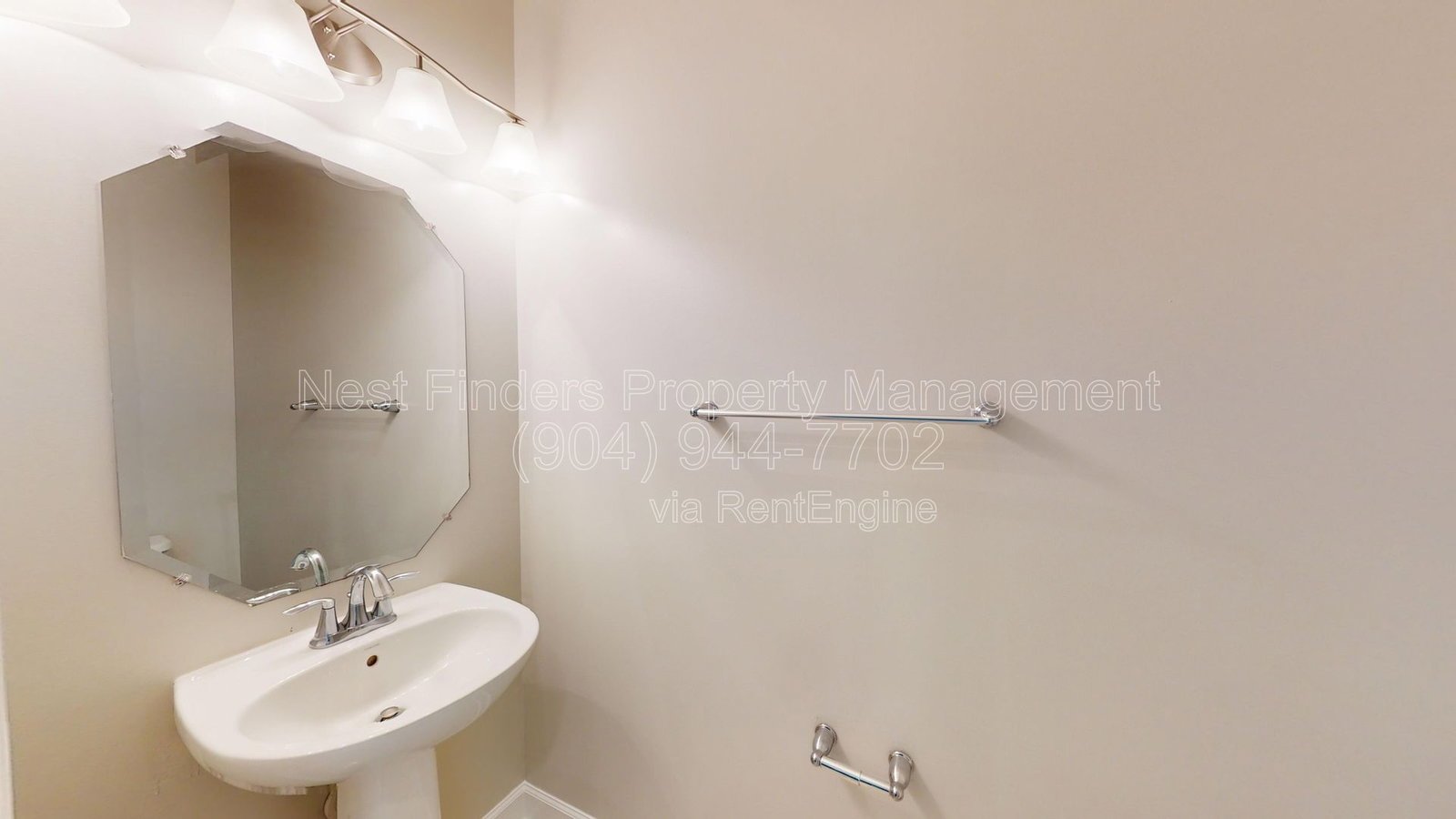 Large 3 story townhome in the heart of the St Johns Town Center! property image