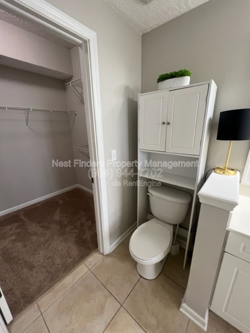 Beautiful 2 bedroom condo available for rent in the St Johns Town Center at Esplanade. property image