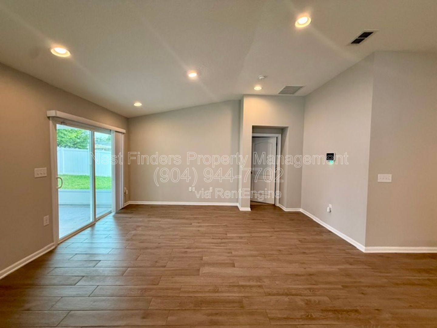 Beautiful 4 bedroom rental available in Alta Lakes! property image