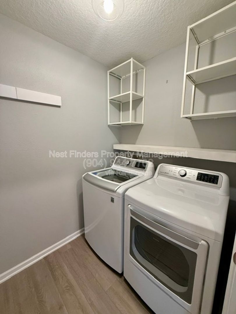 Beautiful 4 bedroom rental available in Alta Lakes! property image
