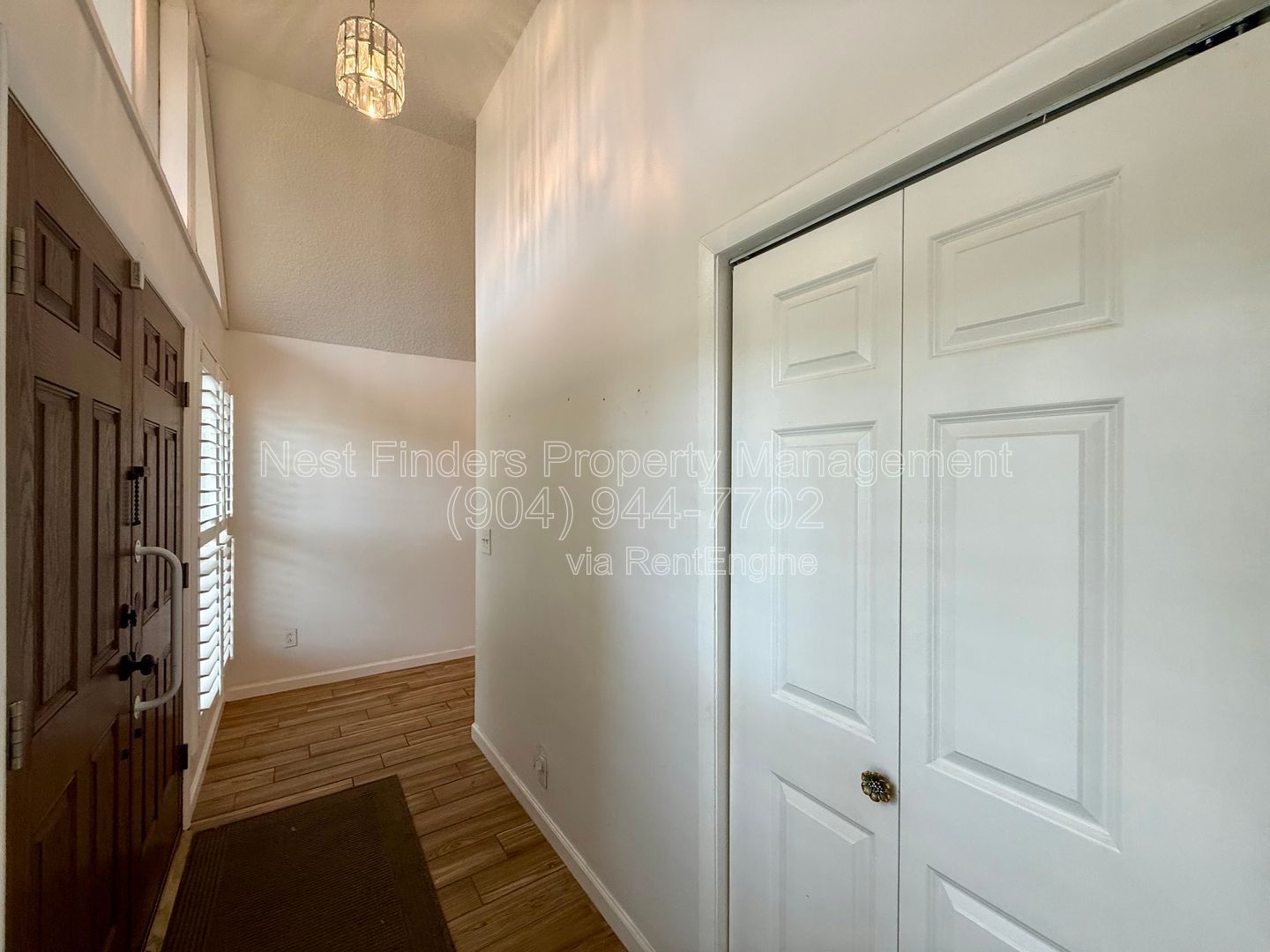 Enjoy a Florida POOL home lifestyle in this beautifully updated, all-brick home tucked away on a cul-de-sac with a FULLY-FENCED yard property image