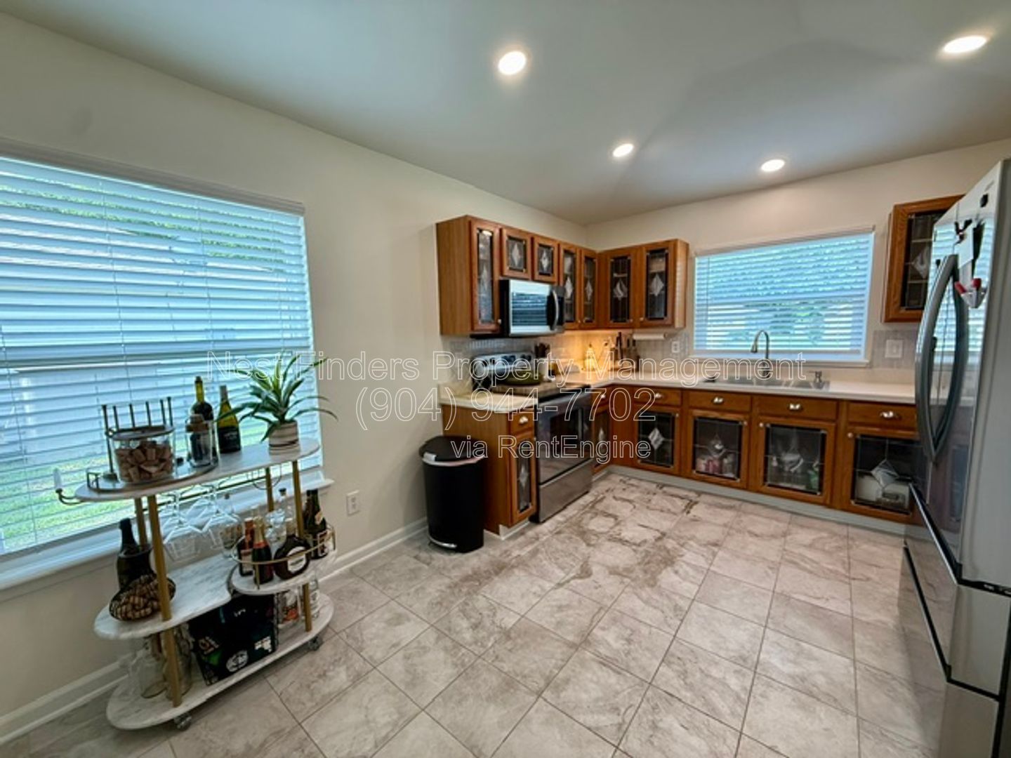 Nice 3 bed + den home rental! property image