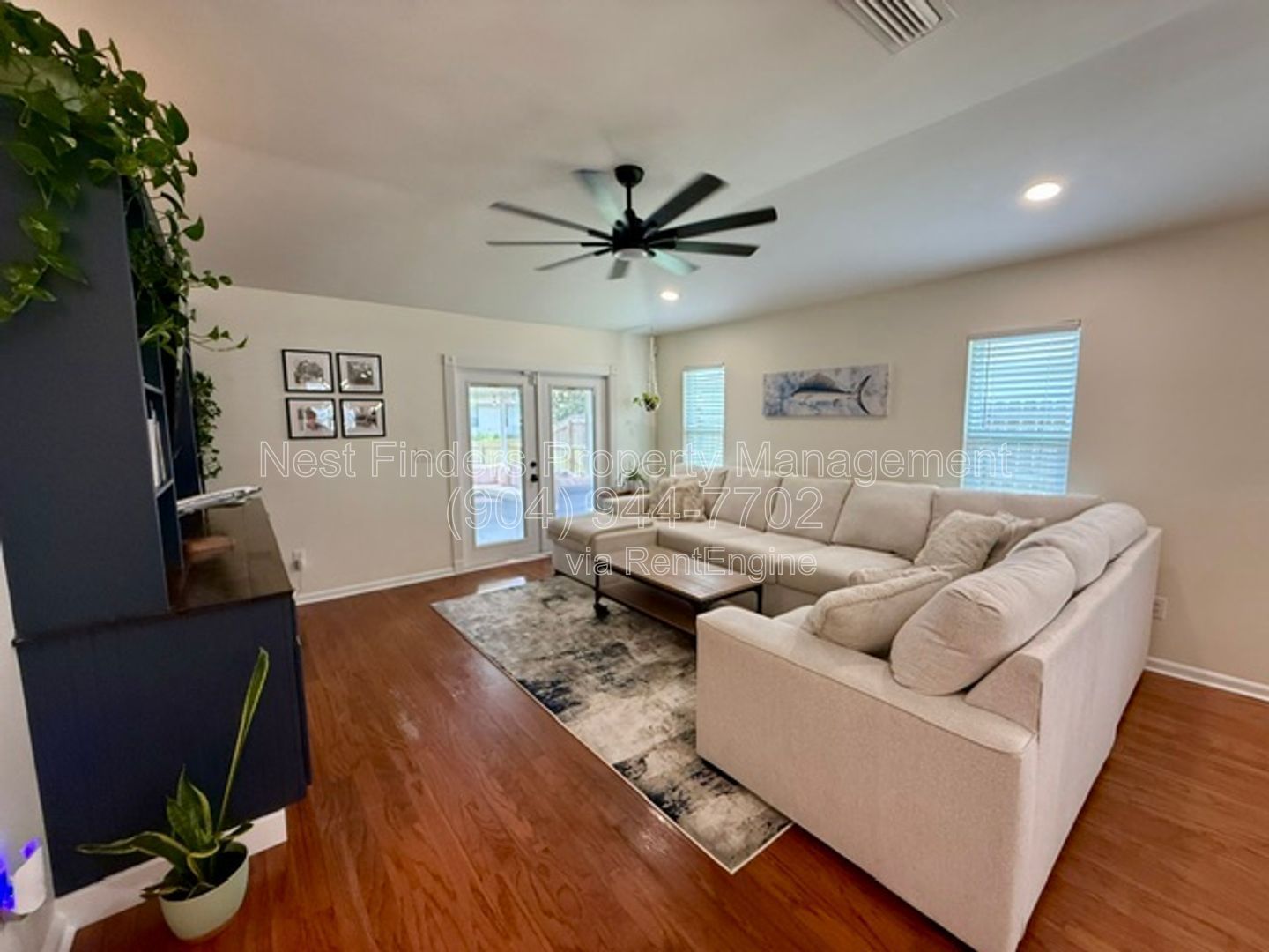 Nice 3 bed + den home rental! property image
