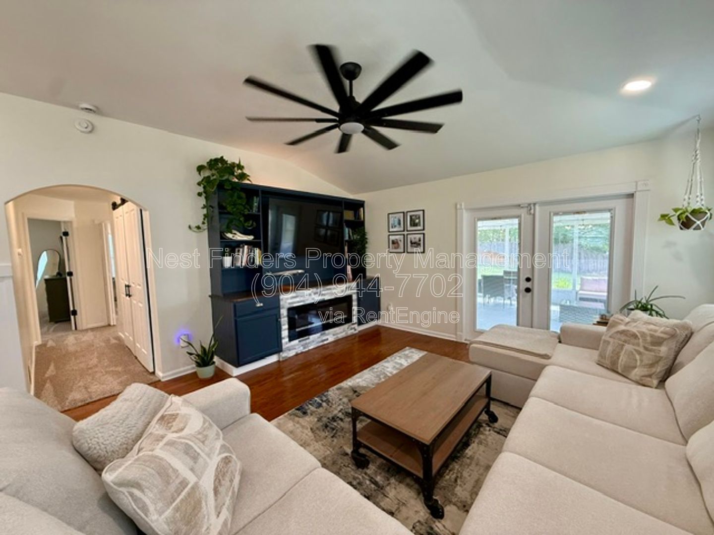 Nice 3 bed + den home rental! property image