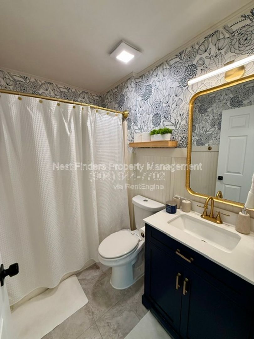 Nice 3 bed + den home rental! property image