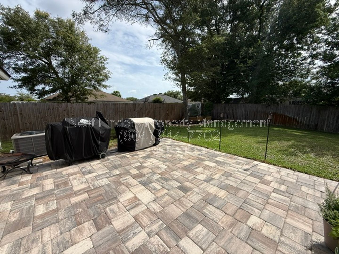 Nice 3 bed + den home rental! property image