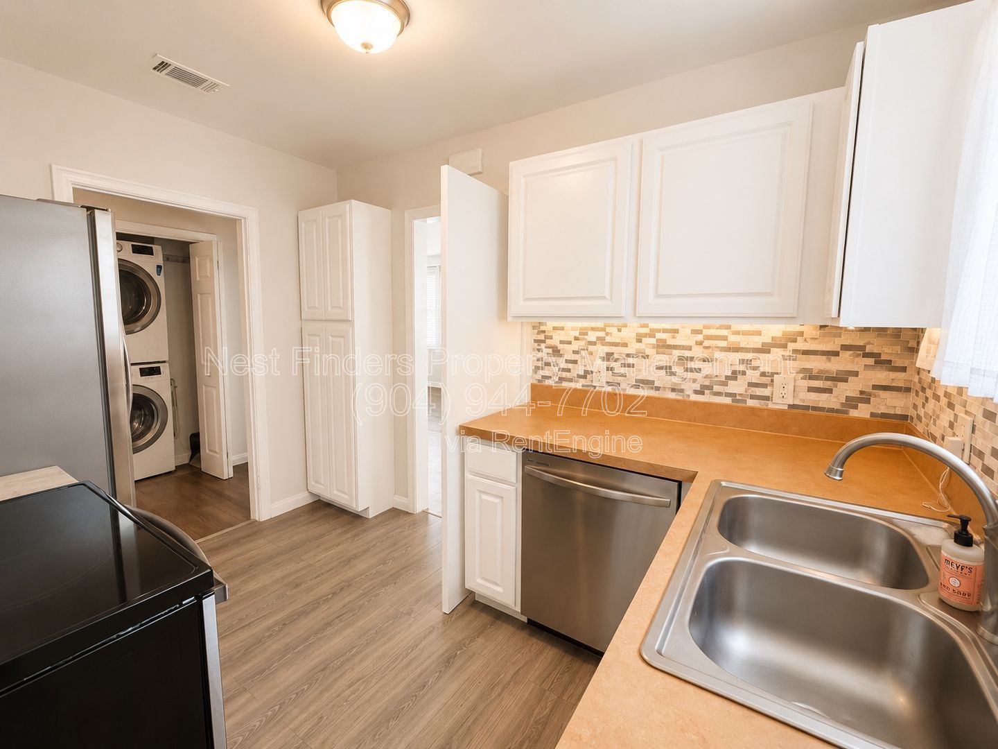 Charming and beautifully updated 3-bedroom, 1-bath home located in the heart of Riverside! property image