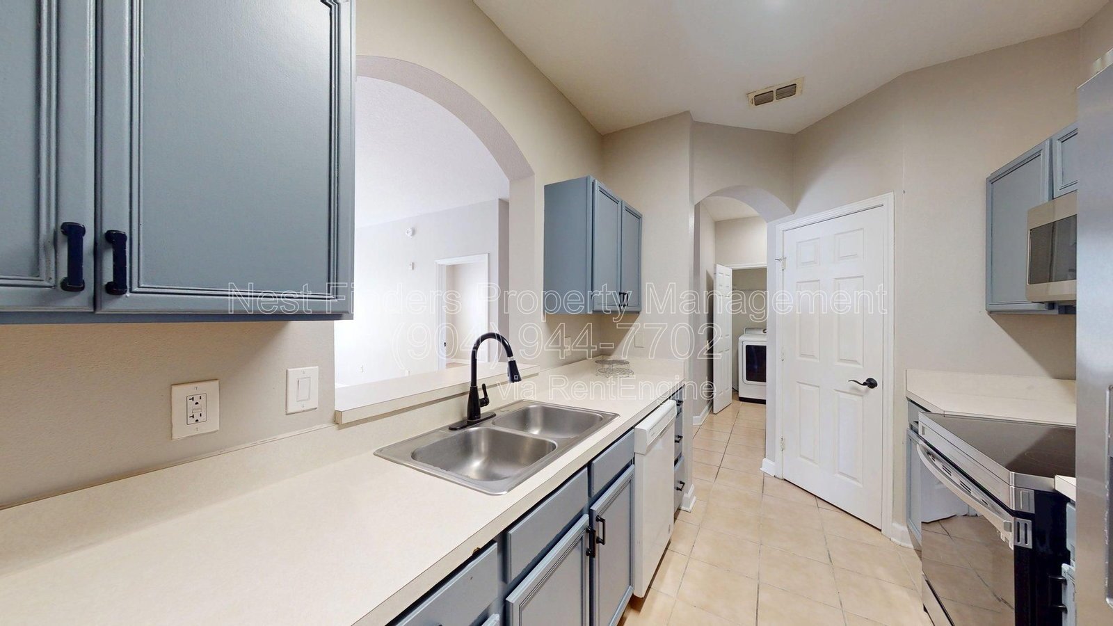 Ground floor condo available now! property image
