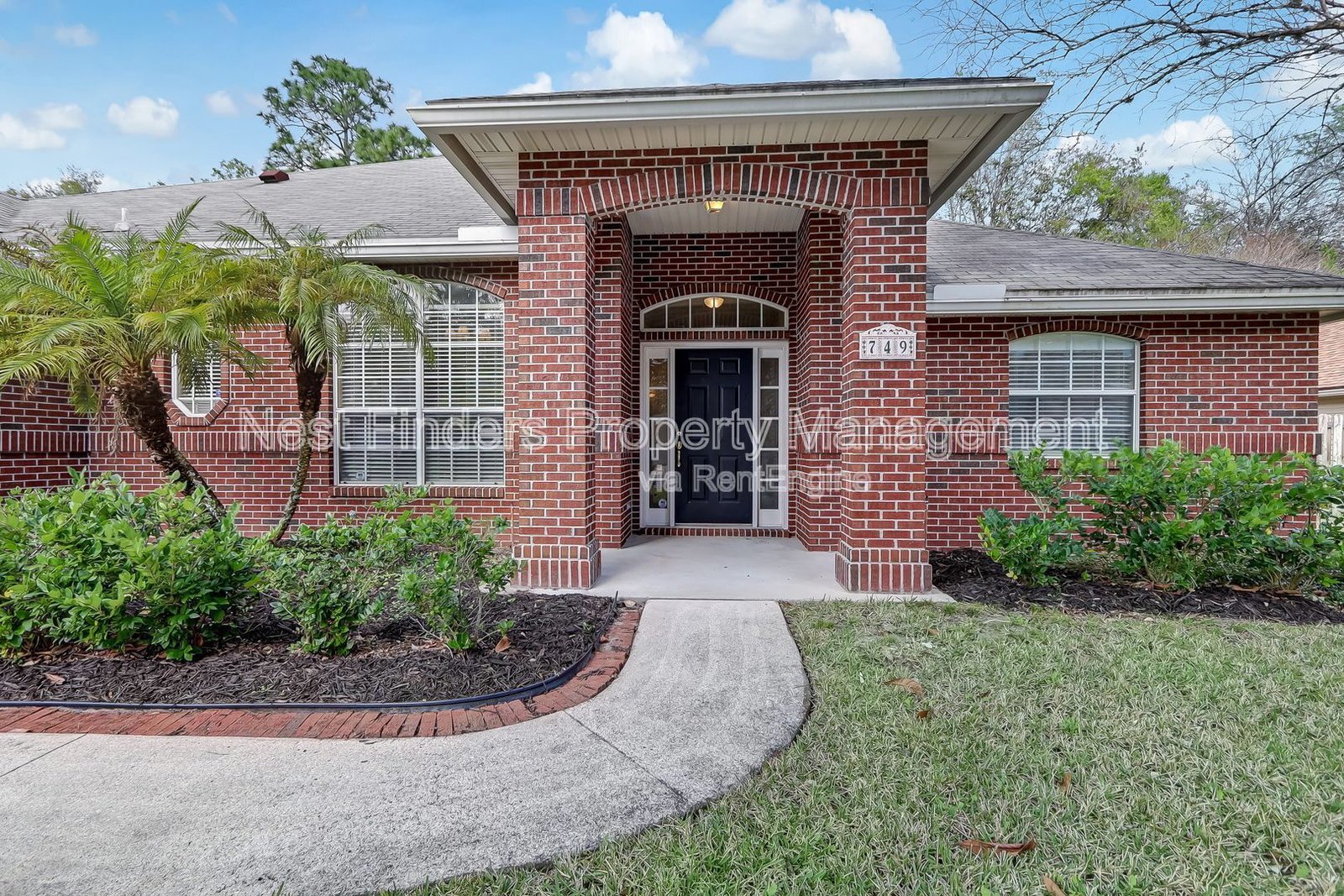 Julington Creek Plantation Beauty!    Great Neighborhood and Schools! property image