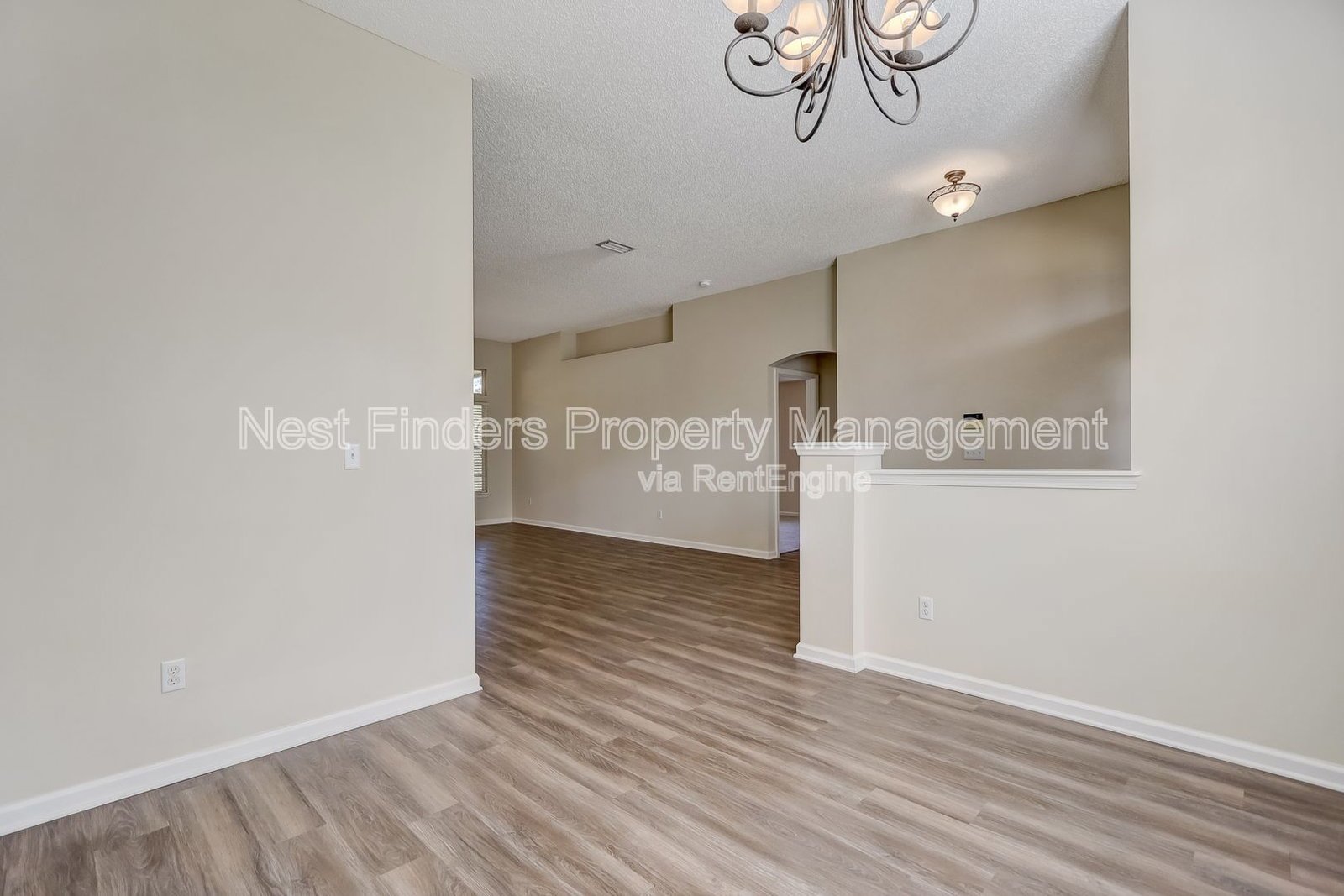 Julington Creek Plantation Beauty!    Great Neighborhood and Schools! property image