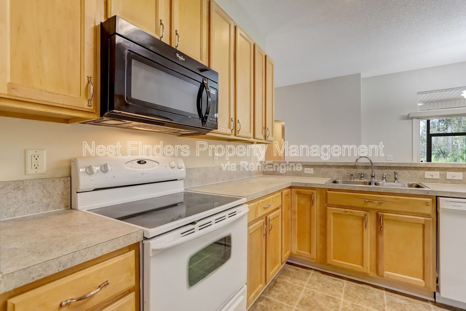 Julington Creek Plantation Beauty!    Great Neighborhood and Schools! property image