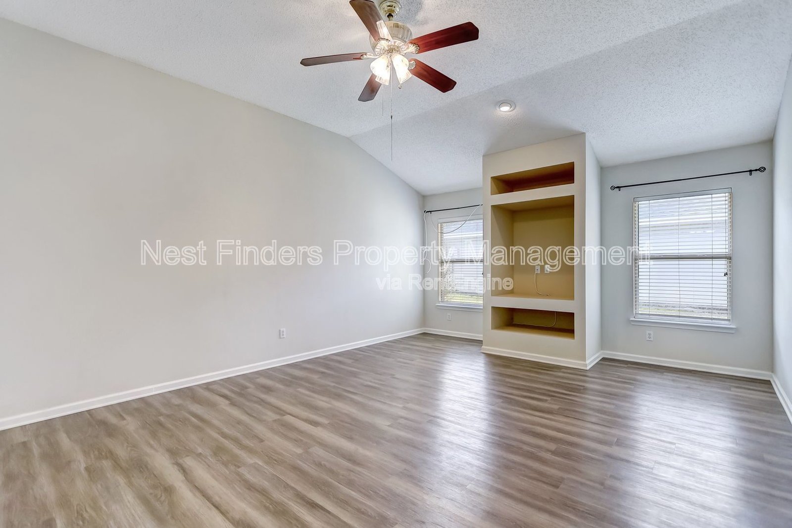 Julington Creek Plantation Beauty!    Great Neighborhood and Schools! property image