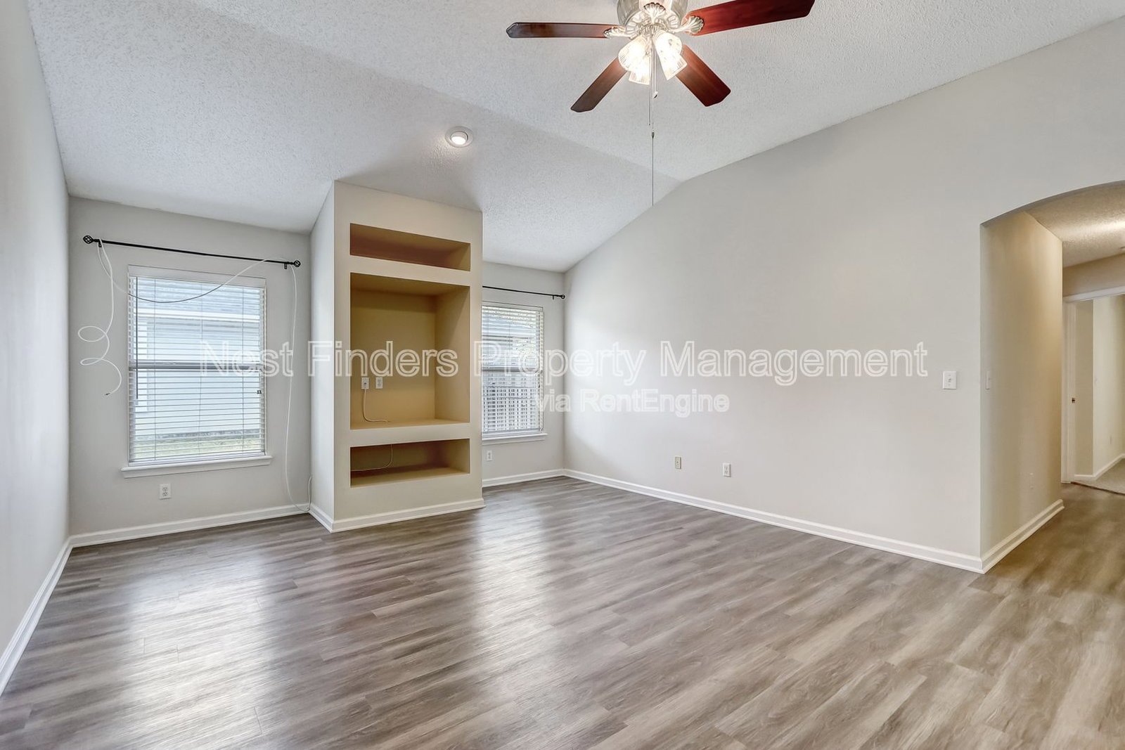 Julington Creek Plantation Beauty!    Great Neighborhood and Schools! property image
